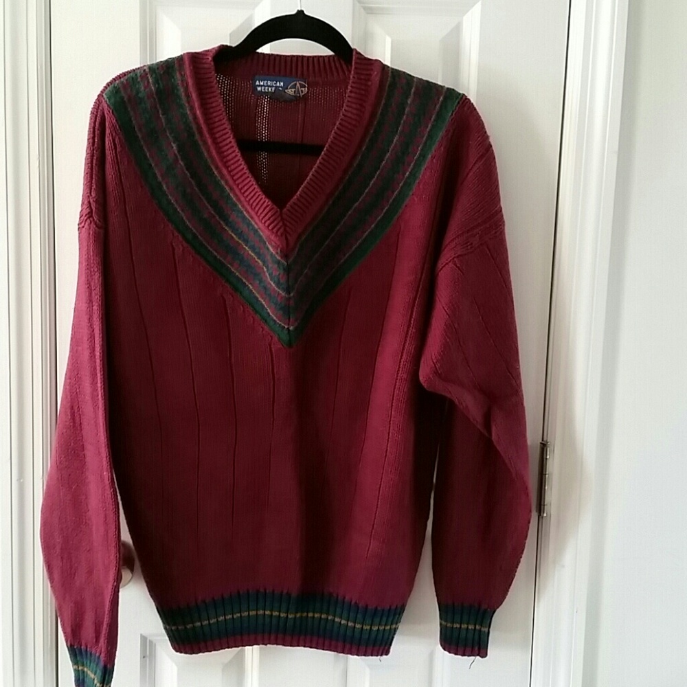 Mens Long sleeve burgundy sweater