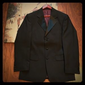 🔴 Midtown Man Tuxedo Jacket