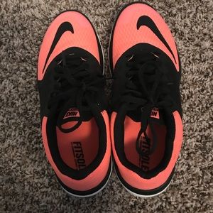 Nike Women’s tennis shoes