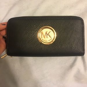 Michael Kors wallet