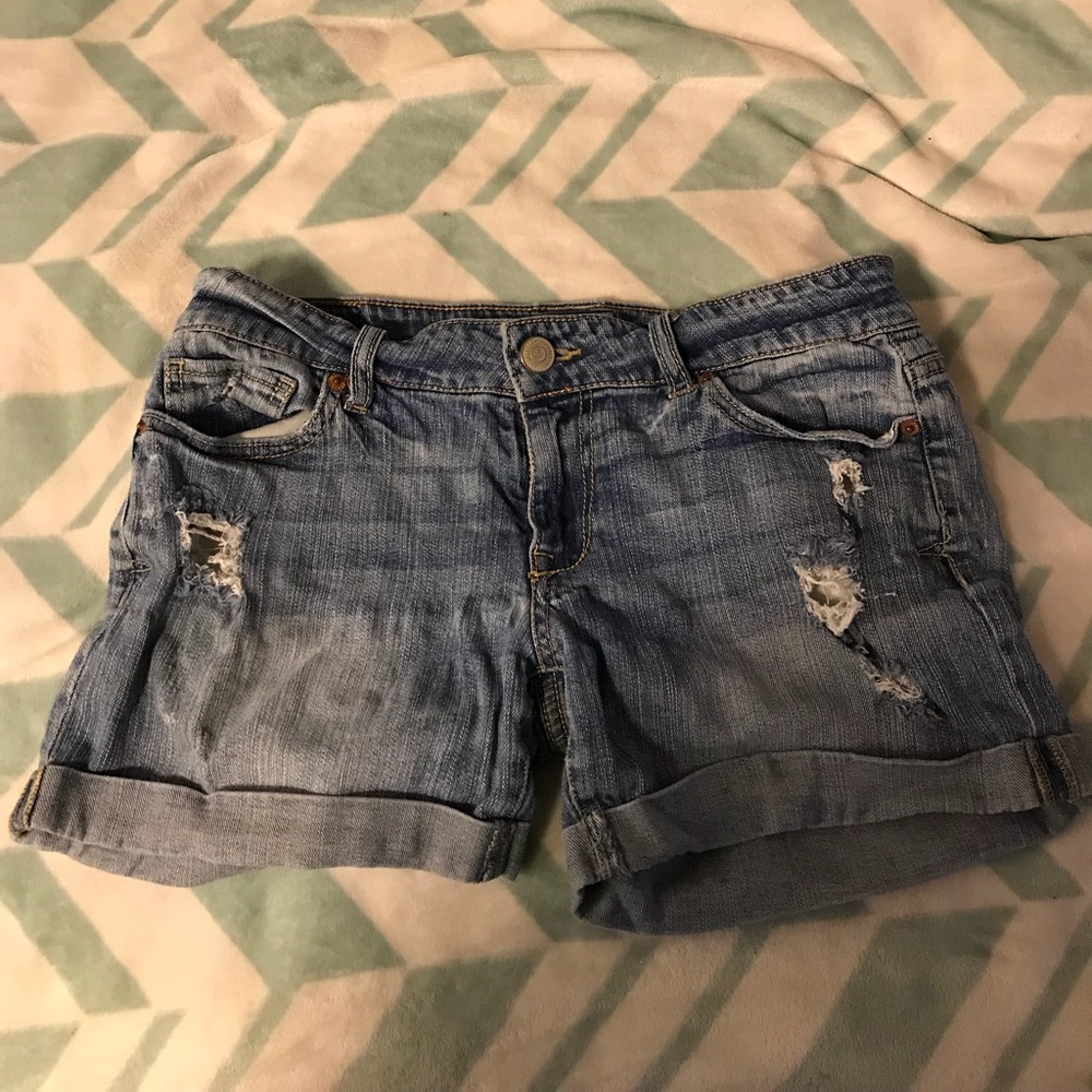 Aero shorts ❤️