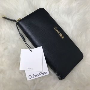 NWT Black Calvin Klein wallet genuine leather