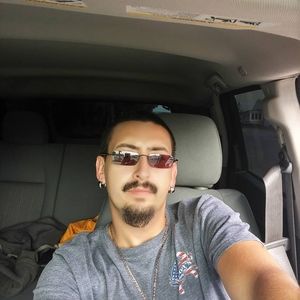 Meet your Posher, Matthew