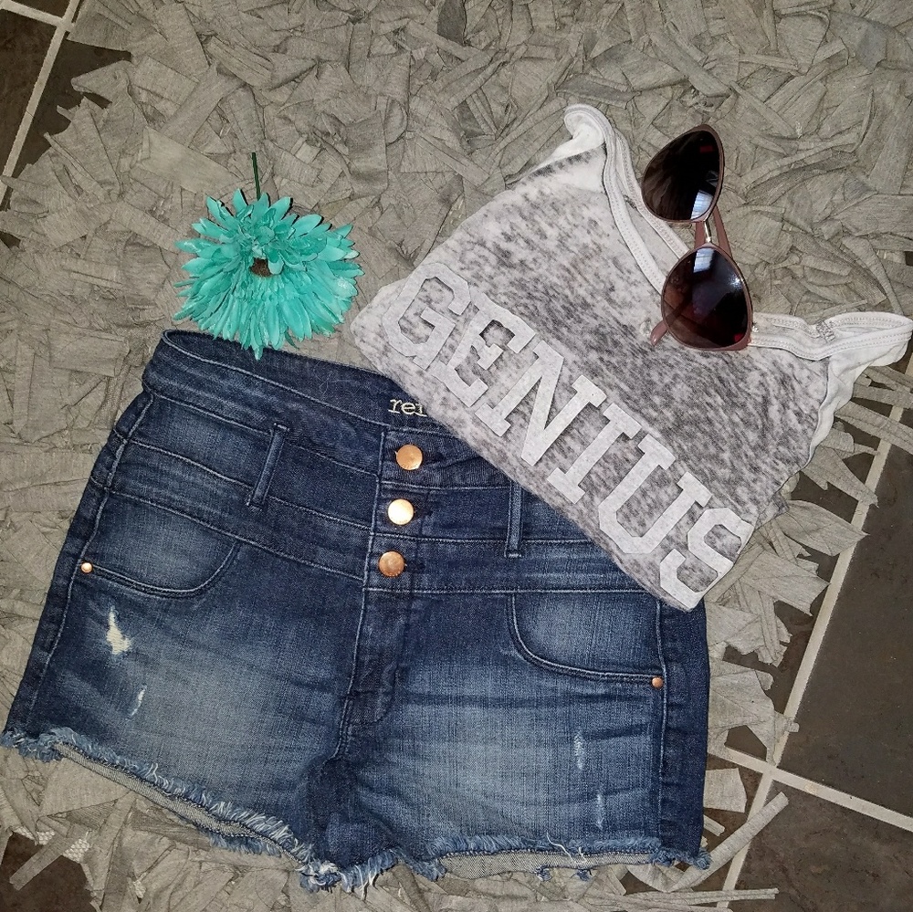 💋High waisted Jean Shorts💋