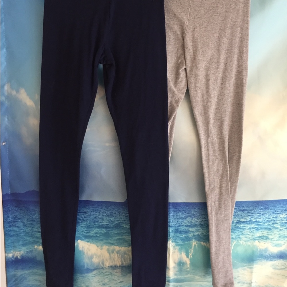 2 pack of SUPER soft cotton leggings