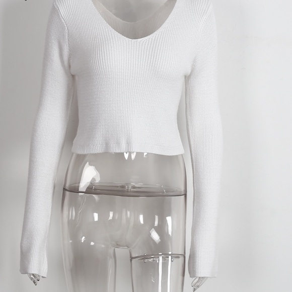 'Sage' White V-Neck Sweater - Picture 5 of 8