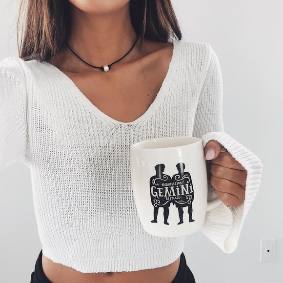 'Sage' White V-Neck Sweater - Picture 8 of 8