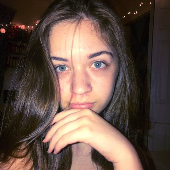 Meet your Posher, Mary - Picture 1 of 1