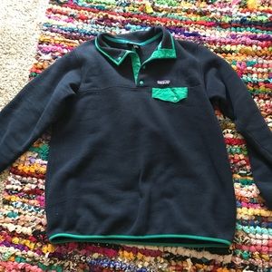Navy and Green Synchilla Patagonia pullover