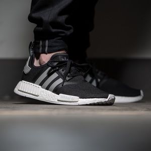 🆕 Adidas NMD R1 - Black - Mens 11.5 - New in box