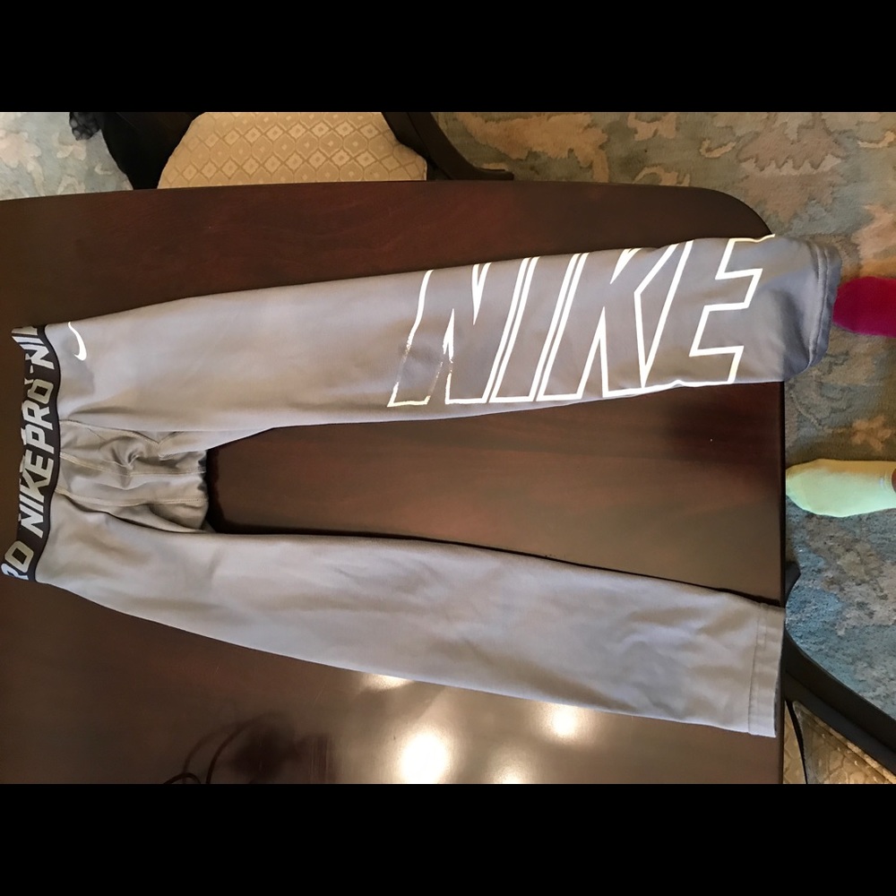 Nike boys leggings