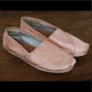 Petal Grosgrain Toms