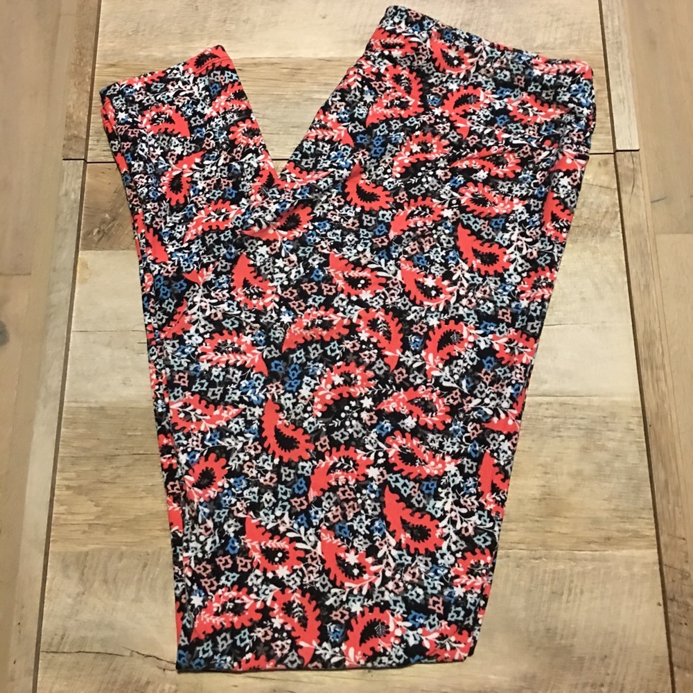 TC LuLaRoe Flower Paisley Leggings