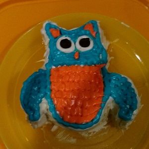 Meet your Posher, Holly