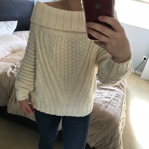 H&M Sweater