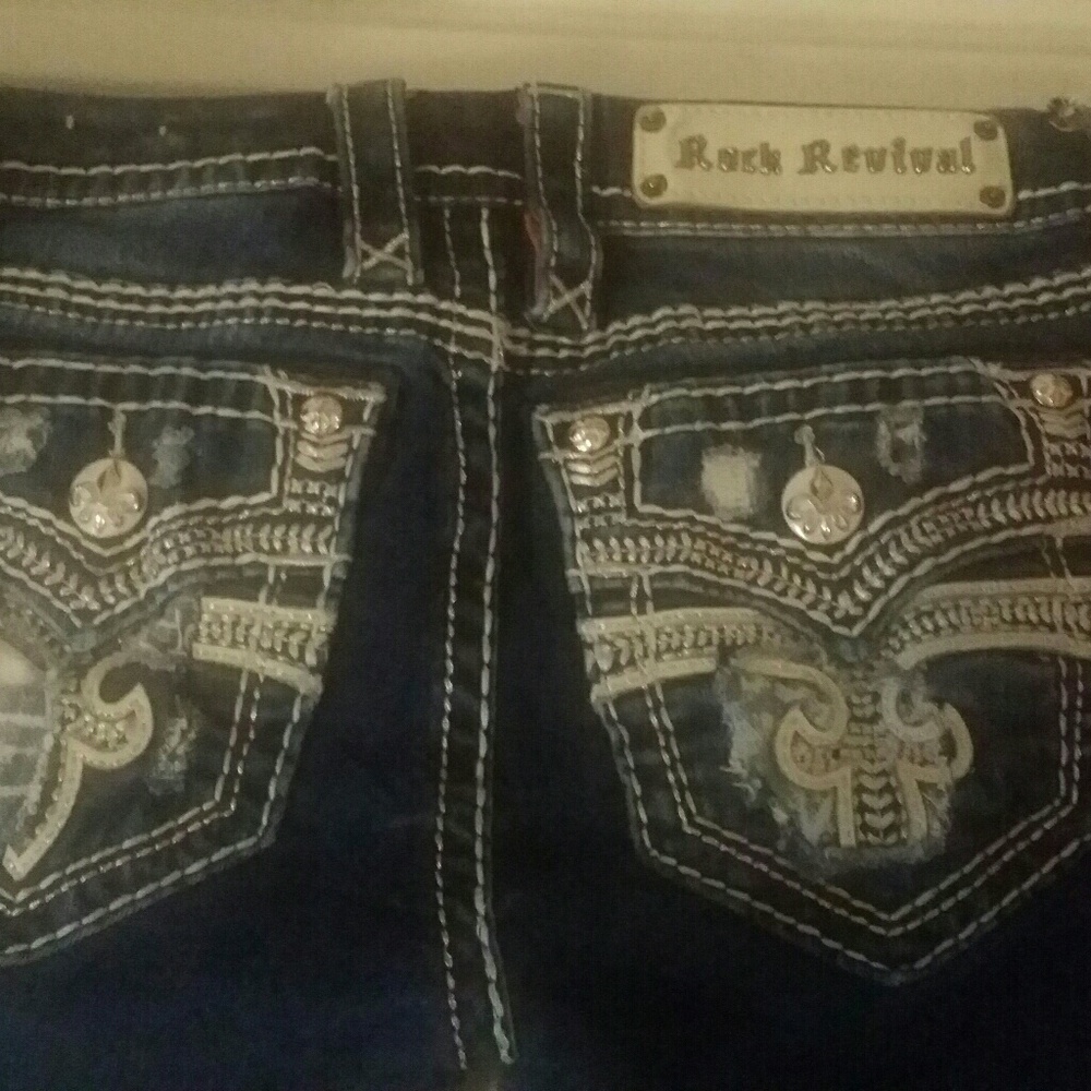 ROCK REVIVAL celinda skinny