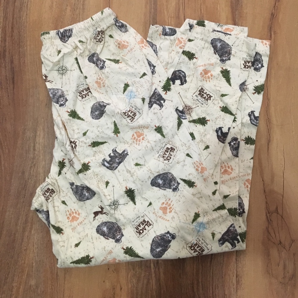 Toast and Jammie's black bear pajamas size medium