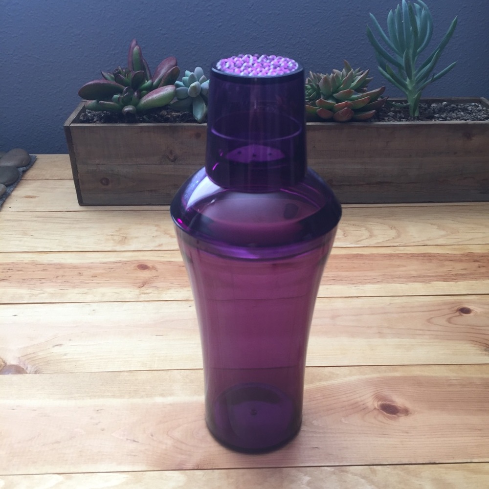 Cocktail Shaker • barware/bar accessories