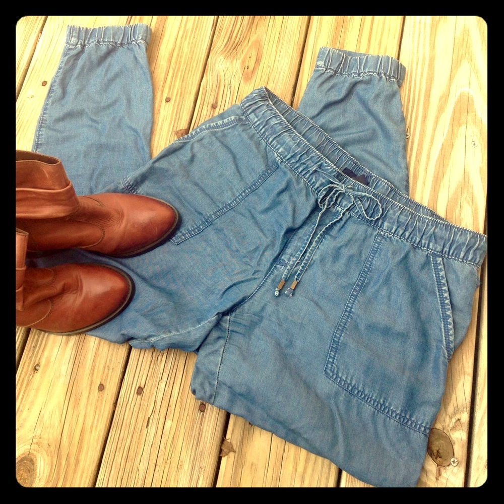 GAP Tencel Utility Joggers!