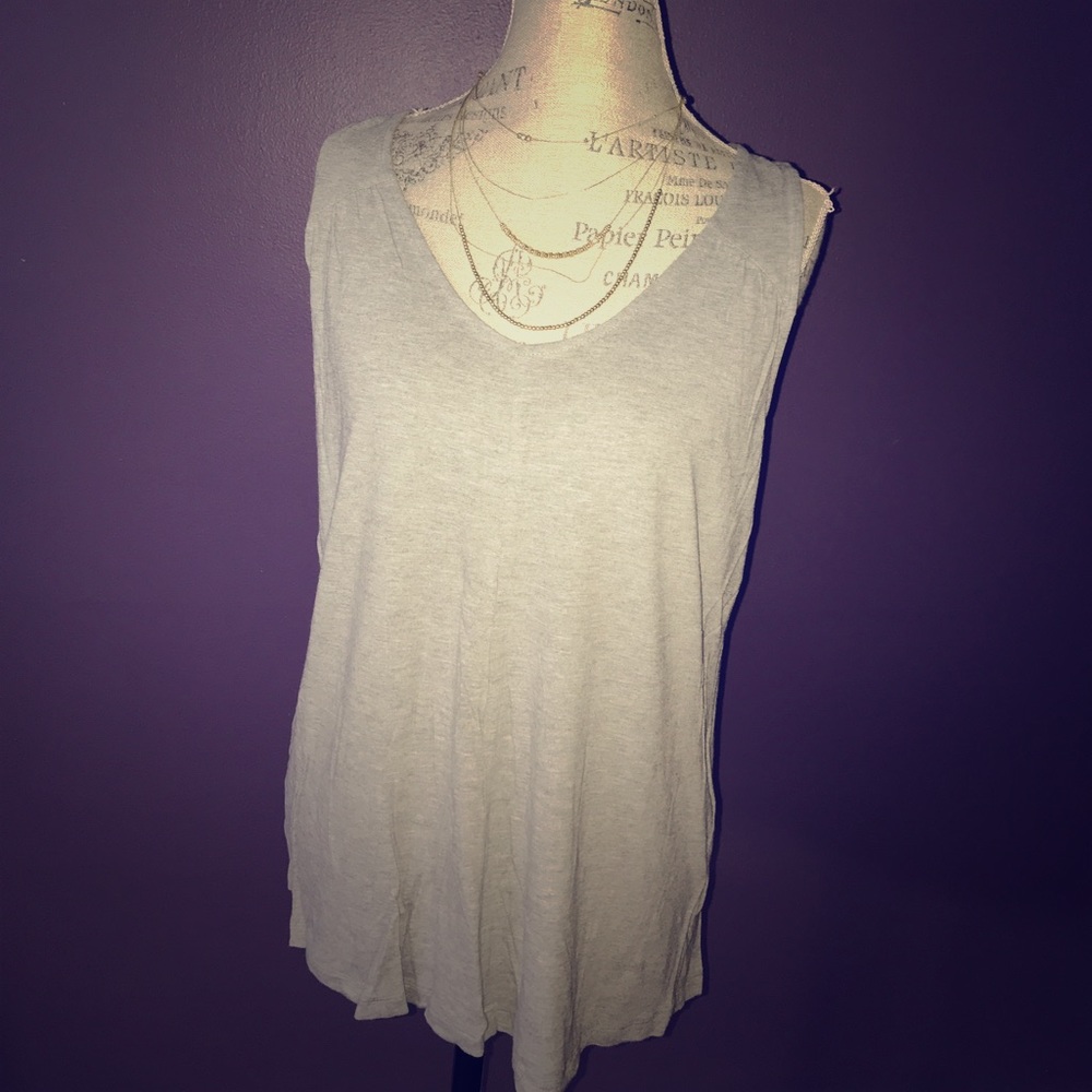 Grey button back tank top