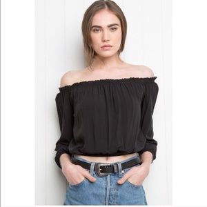 Brandy “Maura” top 🖤