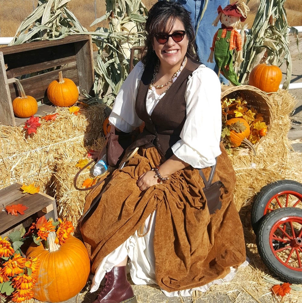 Meet your Posher, Christina