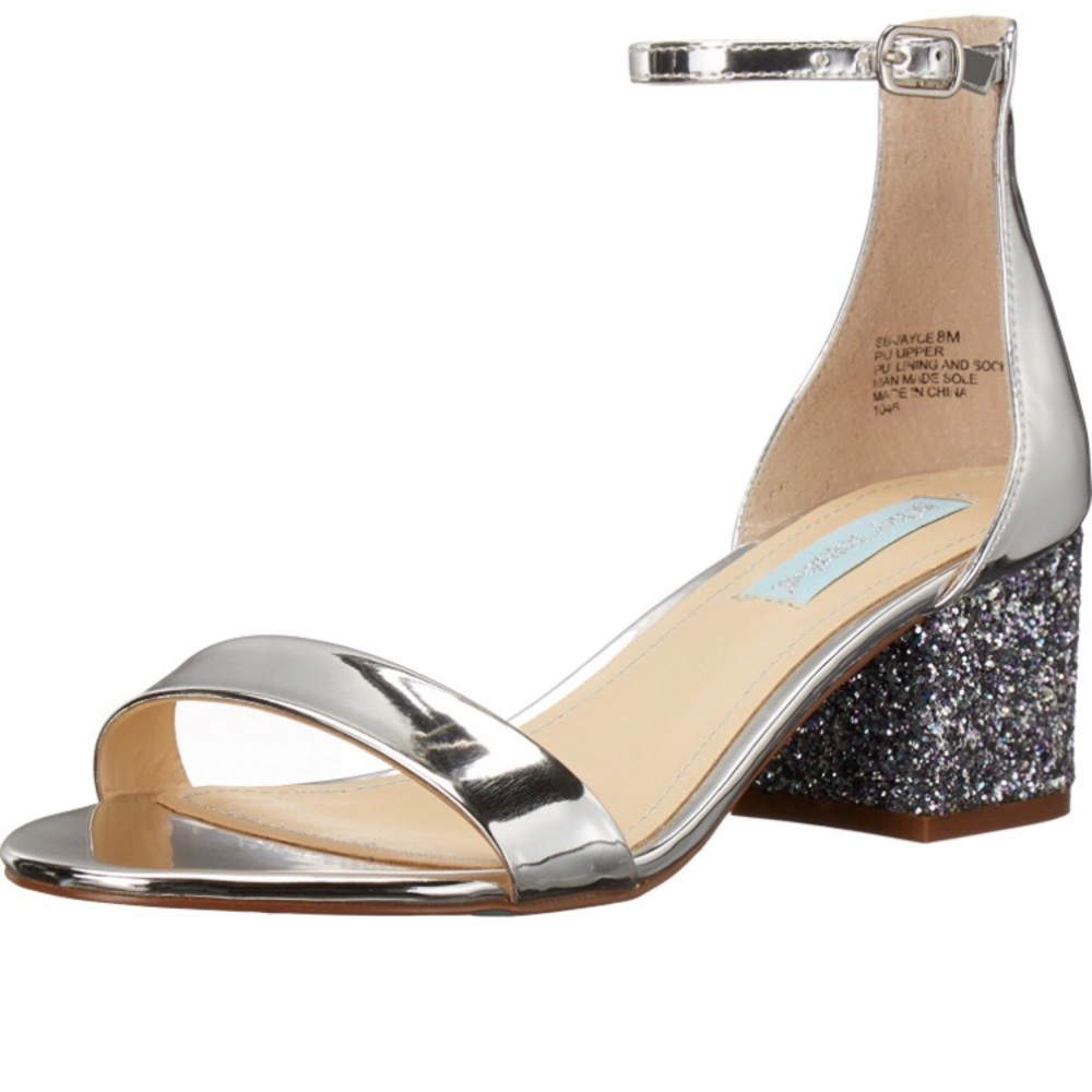 Size 8 Betsey Johnson chunky glitter heal