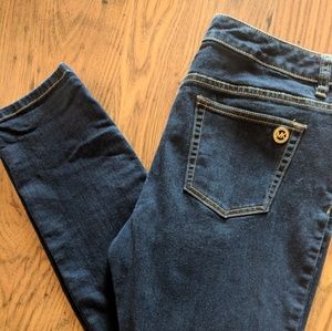 Womans MK skinny jeans.
