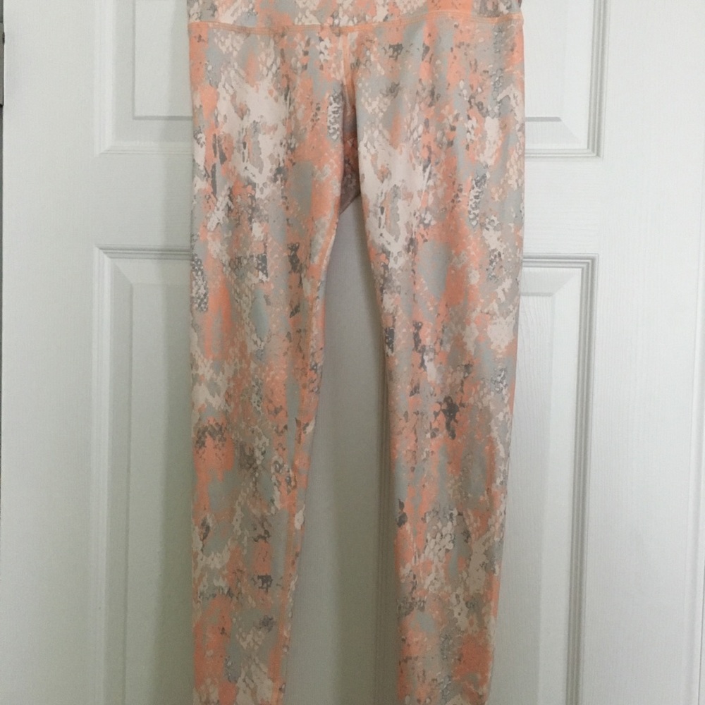 Alo Yoga Tropical Peach Python Legging - Picture 3 of 3
