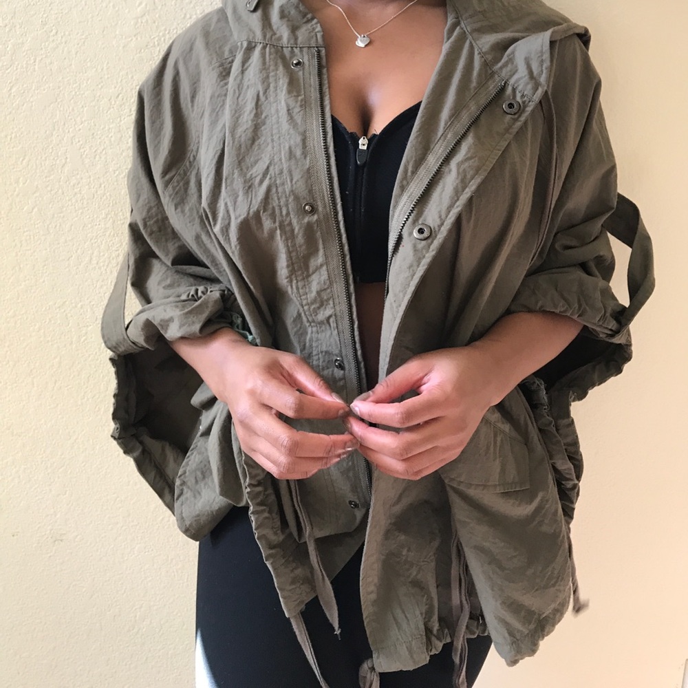 Poncho / Coat