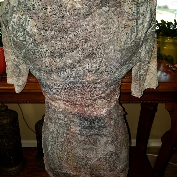 Buckle Day Trip Muted Lace💎Bling Top - Picture 3 of 8