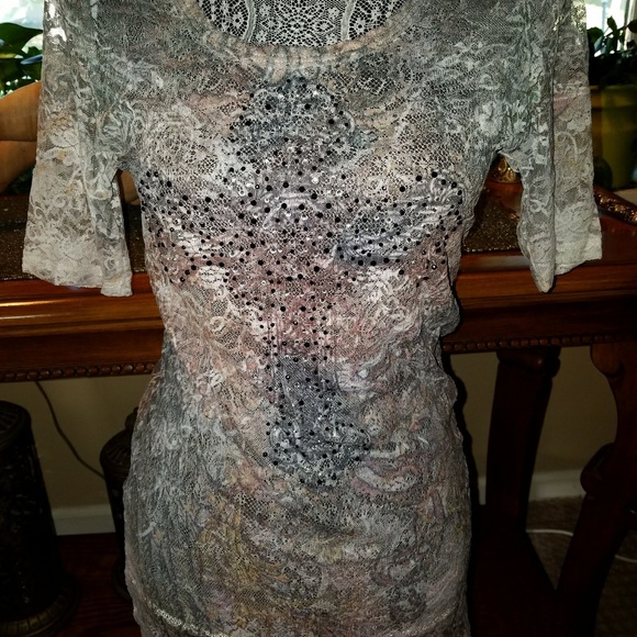 Buckle Day Trip Muted Lace💎Bling Top - Picture 2 of 8