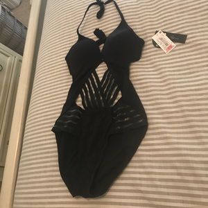 NWT Kenneth Cole one piece swimsuit