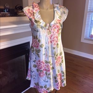 Ivy and Annabelle night gown