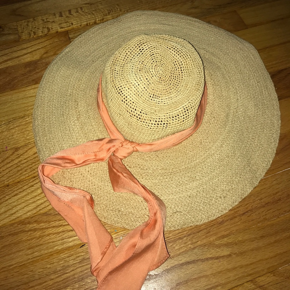 Woven sun hat
