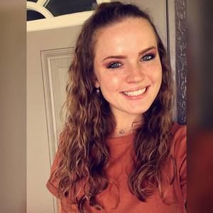 Meet your Posher, Savannah