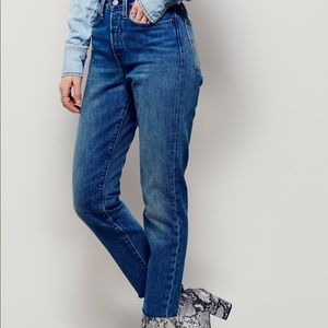 wedgie jeans in coyote desert