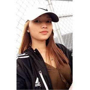 Meet your Posher, Sweet