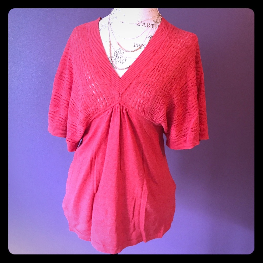 Flattering coral light weight sweater