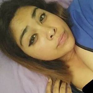 Meet your Posher, Alba