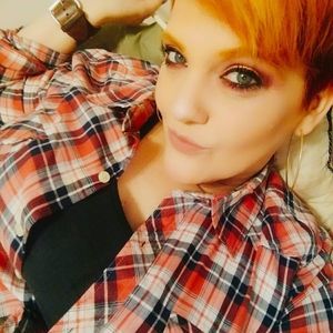 Meet your Posher, Teri