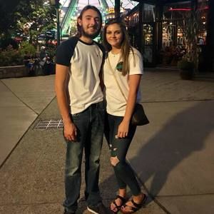 Meet your Posher, Kendra