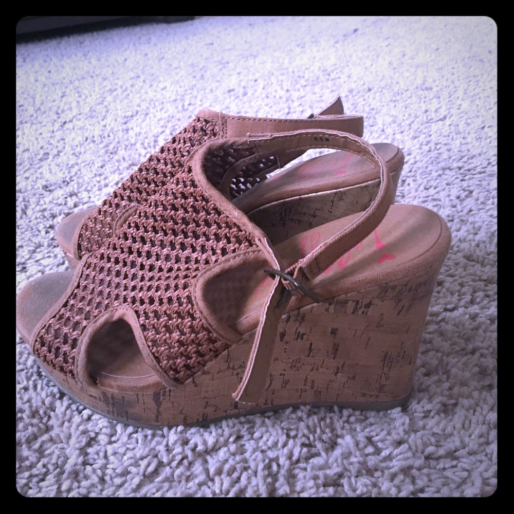 Size 8 Jelly Pop wedge shoes