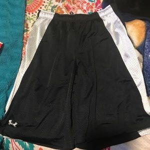 Women’s Under Armour basketball shorts