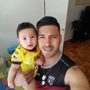 Meet your Posher, Christopher