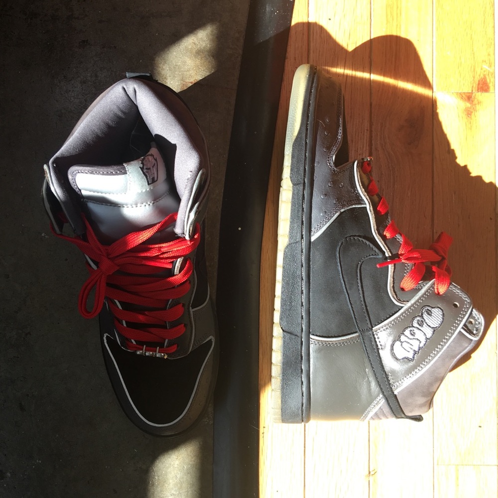 Nike SB Dunk High Premium MF Doom