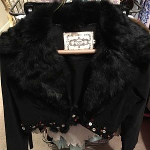 Black real rabbit collar crop jacket!