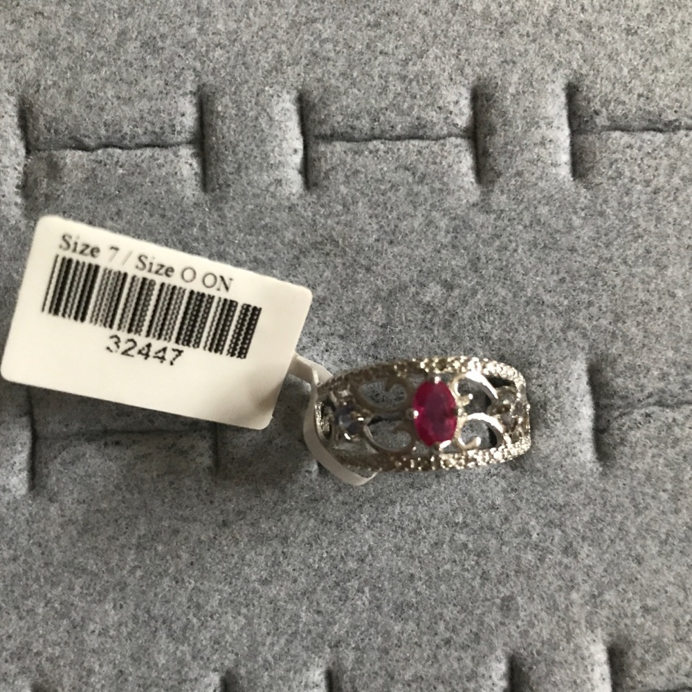 Silver ring with pink stone NWT