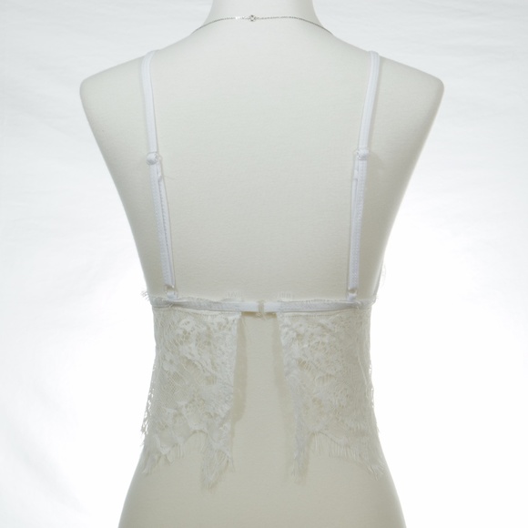 NWOT White Strappy Cage Lace Bralette - Picture 5 of 7