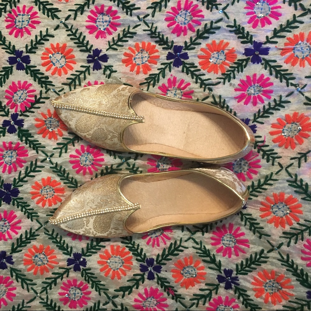 Indian men shoes